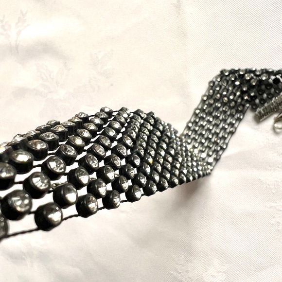 Rhinestones Rows Black mesh Choker Goth intricated lightweight Necklace 12"+2.5" - Picture 8 of 11